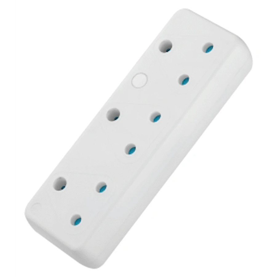Switched 3-Way 16a Adaptor