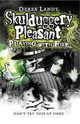 Skulduggery Pleasant: Playing With Fire (Book 2) - Landy, Derrek 0.50kg