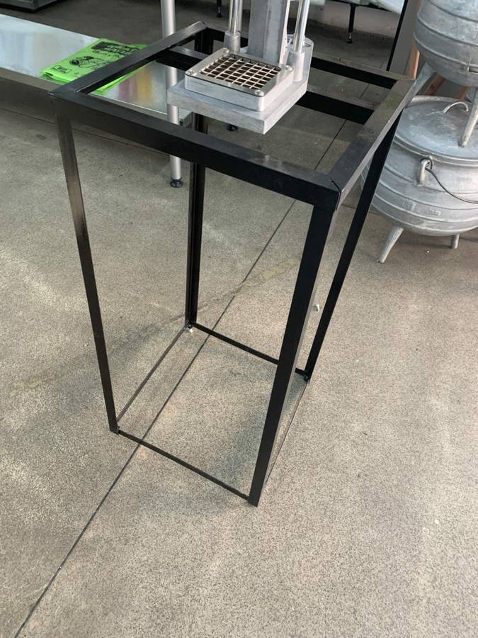 Chip Cutter Stand (Medium/large)