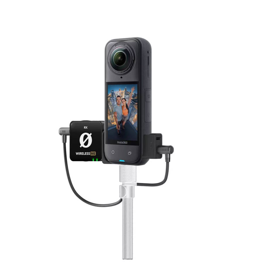Insta360 X5 Presenter Bundle with Rode Wireless ME Wireless Microphone System