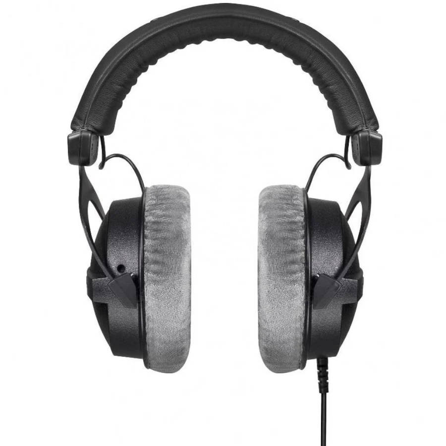 Beyerdynamic DT 770 Pro Closed-back Studio Headphones - 250 ohms
