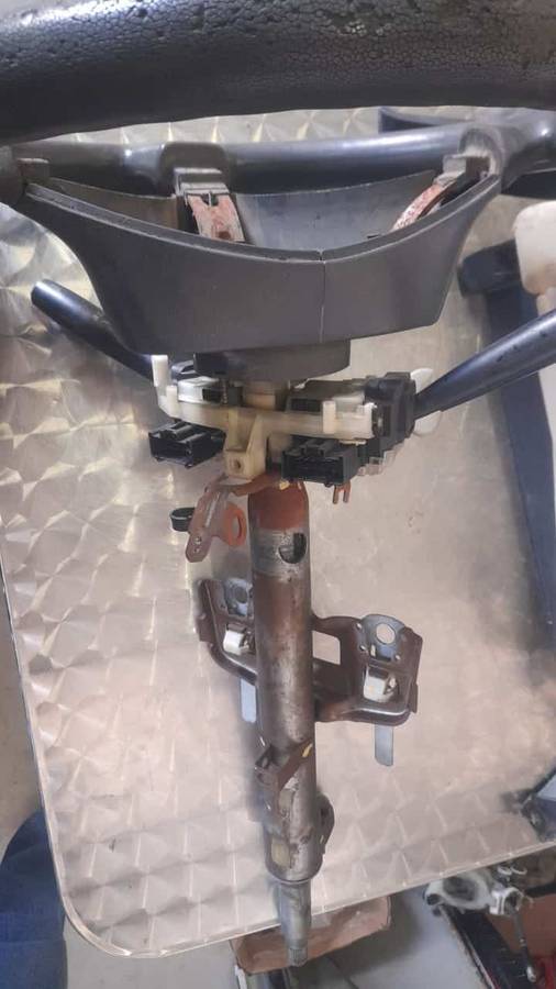 1999 Toyota corolla steering column