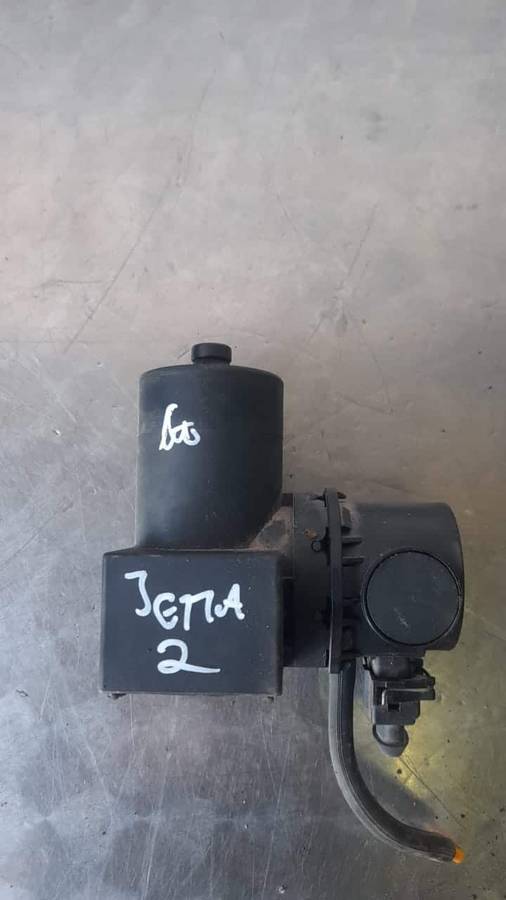 VW Jetta 2 Central Locking Pump