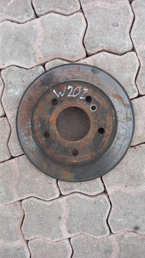 Mercedes C180 W202 Kompressor rear brake disc