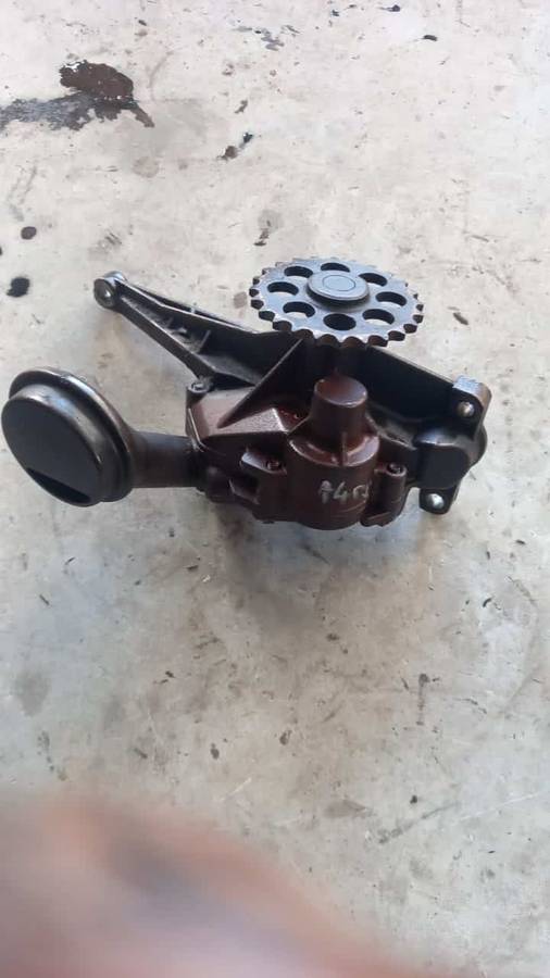1998 Audi A4 B5 2.8 V6 oil pump