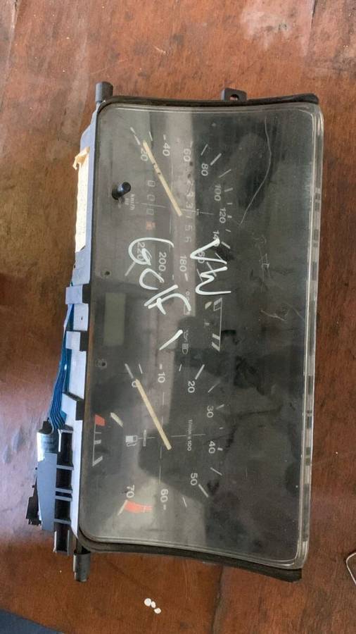 VW Golf 1 Cluster