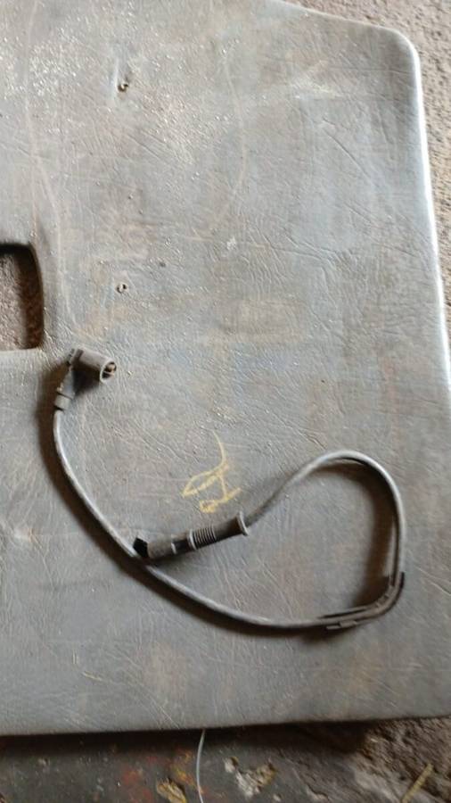 Plug Cable