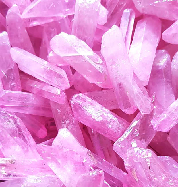 Pink Aura Quartz Crystals, 2-6cm - Silver Hills 0.05kg