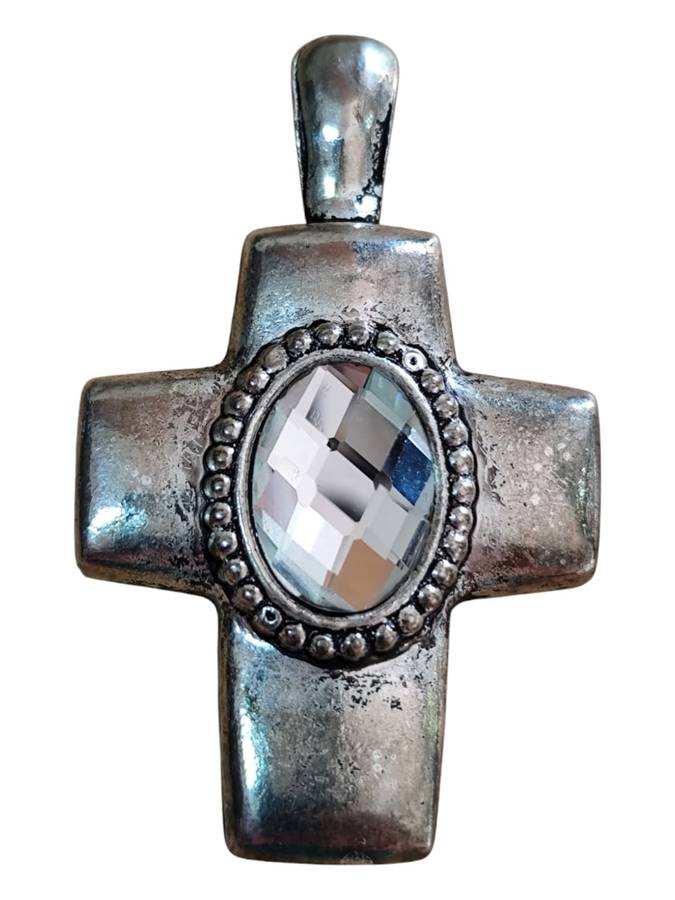 Cross pendant with silver rhinestone in the middle with clip bail, Base metal, 3.8 x 6.1cm