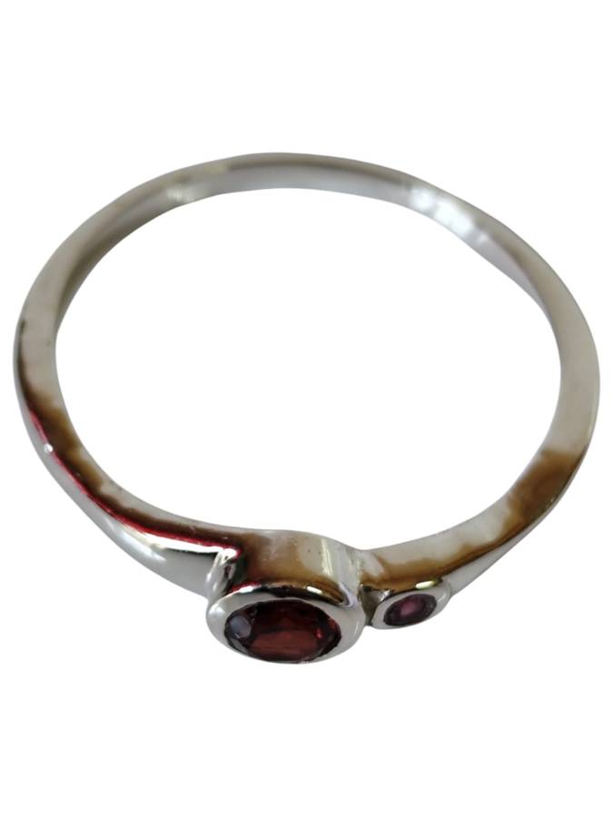 Garnet ring in 925 silver, Round, size 9