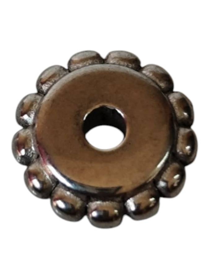 Stainless steel textured disc bead, 6.9 x 2mm, 1.5mm hole