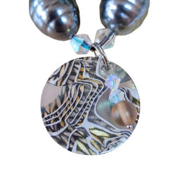 Charcoal color Shell pearl necklace with pendant, baroque shape, 48cm