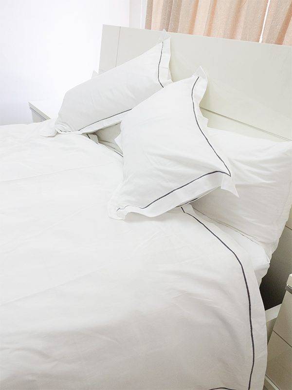 Rey's Fine Linen - Premium Collection - Oxford Castlerock Satin Stitch Duvet Cover Set