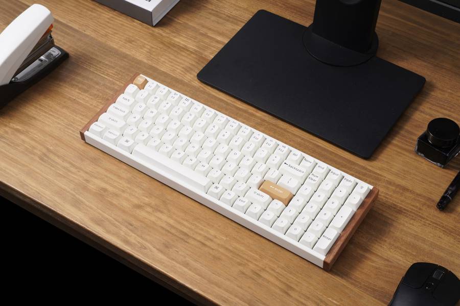 Keychron K4 HE 96% Magnetic Switch Hot-Swap RGB Wireless Keyboard &#x2013; White (Wood + Aluminium)