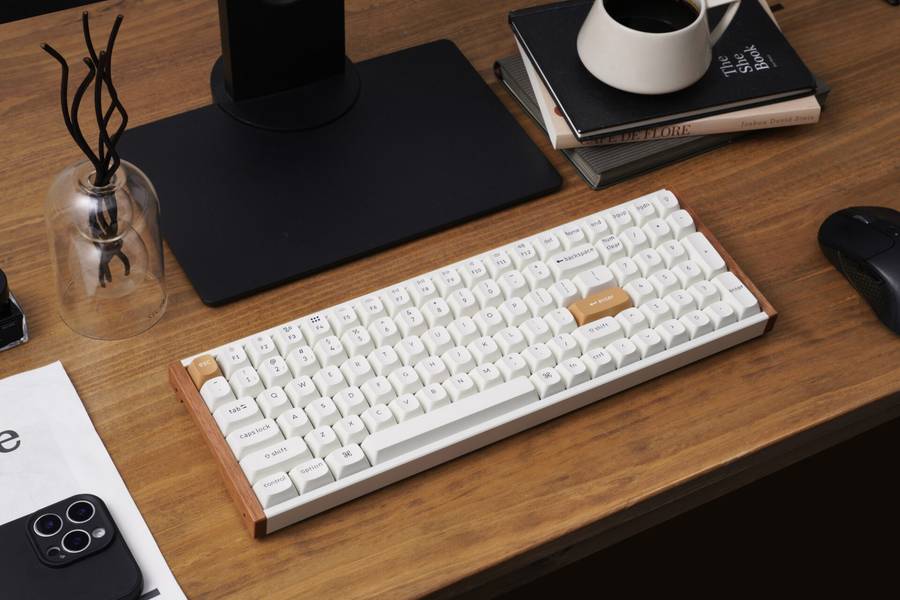 Keychron K4 HE 96% Magnetic Switch Hot-Swap RGB Wireless Keyboard &#x2013; White (Wood + Aluminium)