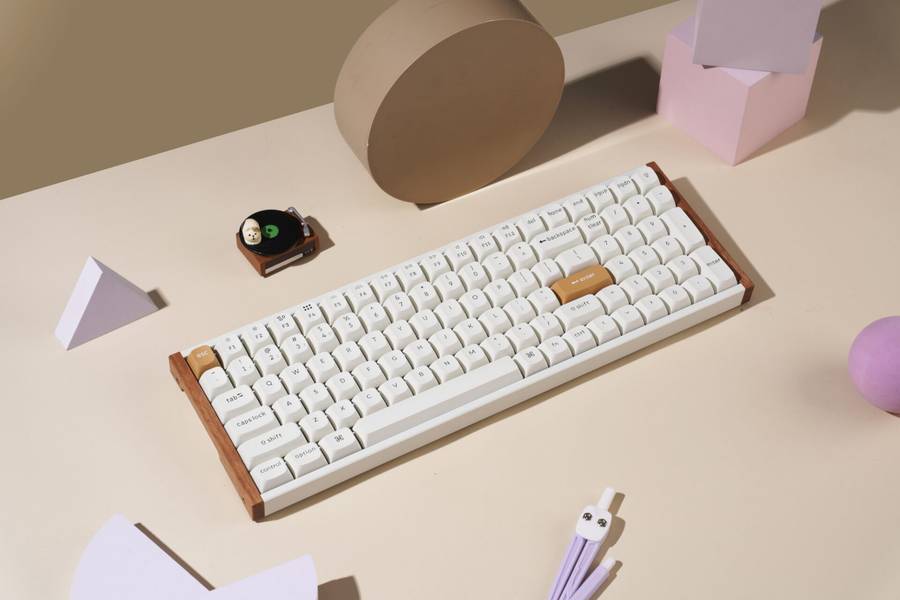 Keychron K4 HE 96% Magnetic Switch Hot-Swap RGB Wireless Keyboard &#x2013; White (Wood + Aluminium)