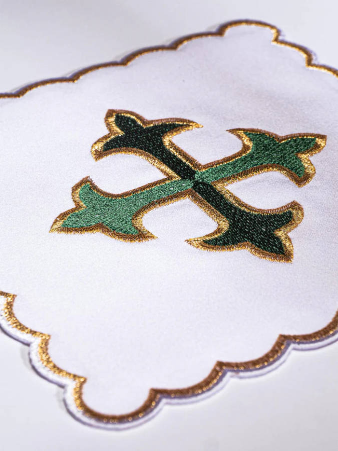Haftina House Altar Linen Set - Fleur de Lis Cross