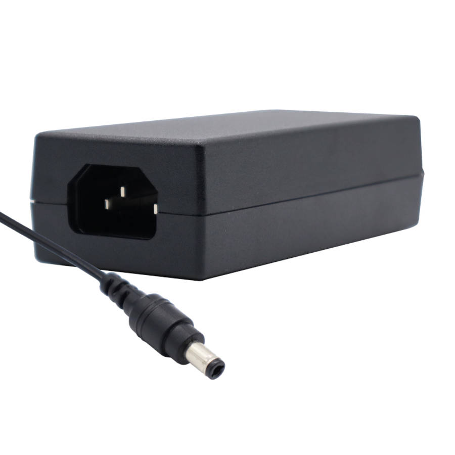 FSP - PSU 30W 2.5mm 12V 2.5A Adapter - FSP - PSU 30W 2.5mm 12V 2.5A Adapter