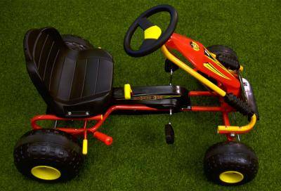 Pedal-Powered Ride-On Go Kart Picture 3