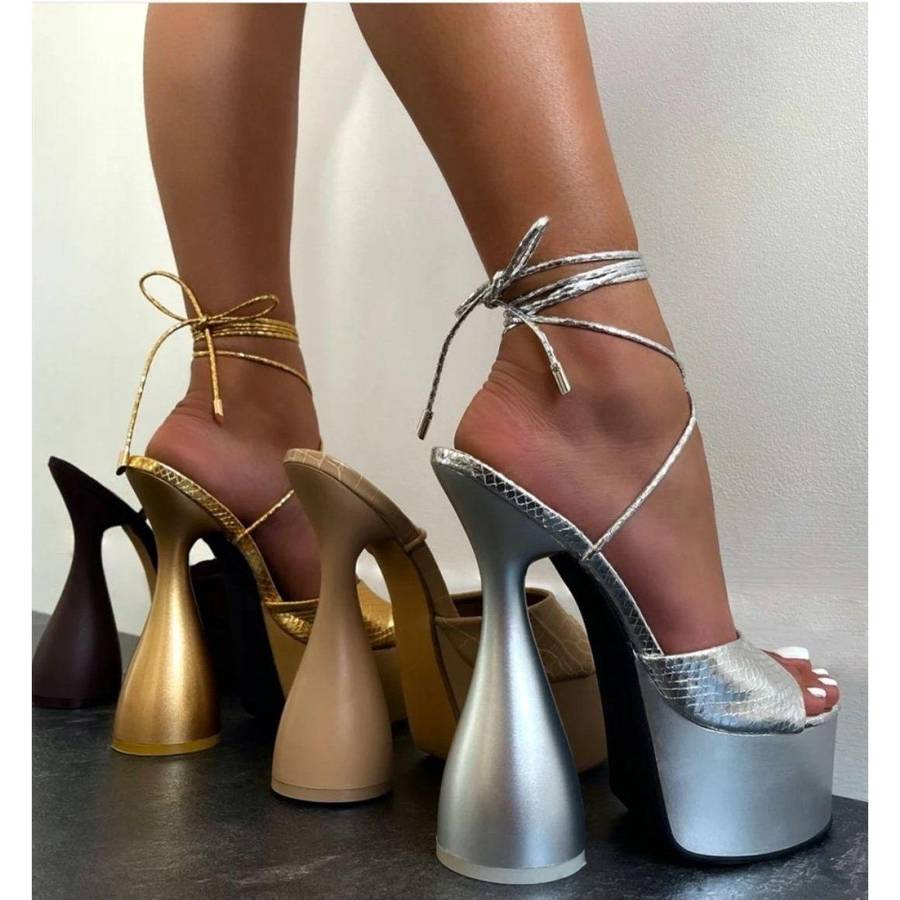 Thick Heel Platform Ankle Strap Shoes - SILVER / 5