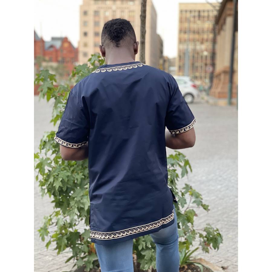 Mens African Vintage Embroidered T-Shirt - BLACK / L