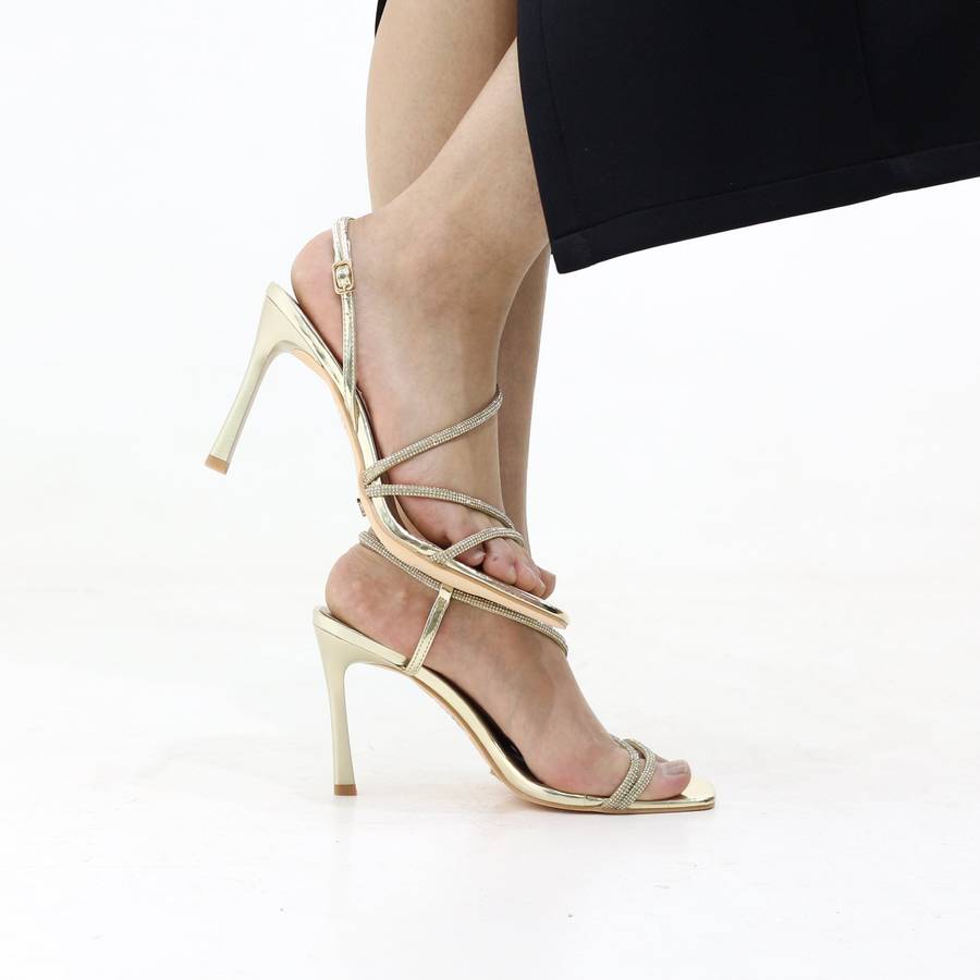 Dash stiletto 9.5cm heel with ankle strap with buckle