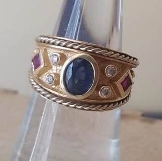 ***IN STOCK***14ct gold, HEAVY! HANDMADE IN BALI, 7.5 GRAM SET WITH DIAMONDS, RUBIES AND SAPPHIRE