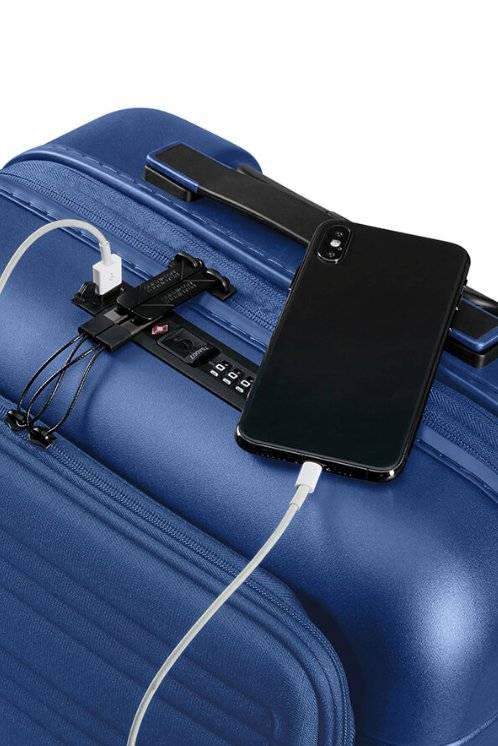 American Tourister Novastream 55cm Expandable Cabin Spinner - Laptop Compartment | Navy Blue