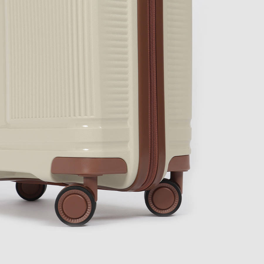 iTravel 3-Piece Malaga Trolley Luggage Set with TSA Locks Ivory