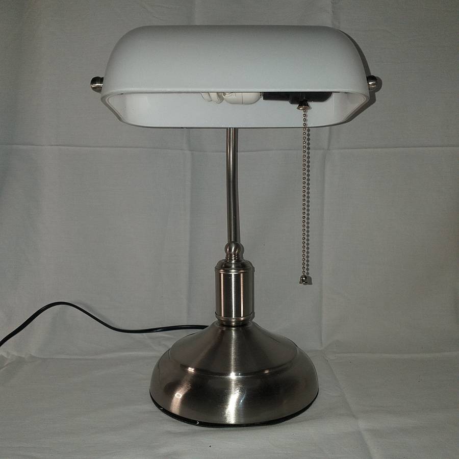 Bankers Lamp with Pull Switch - White