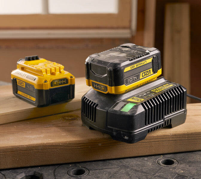 STANLEY FATMAX V20 4.0Ah Battery Pack | SFMCB204-XJ