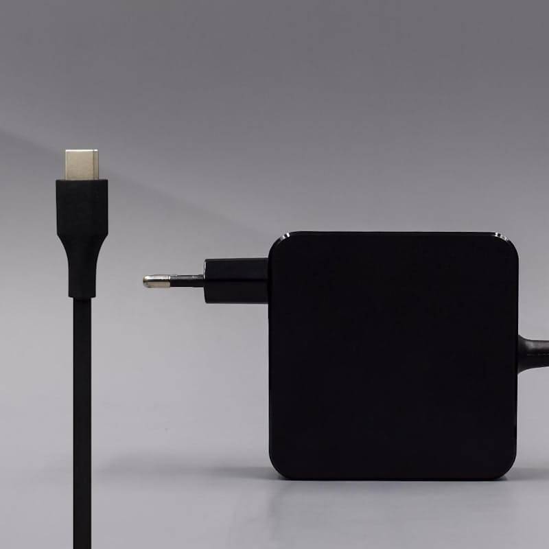 MacBook 65W Type-C Charger