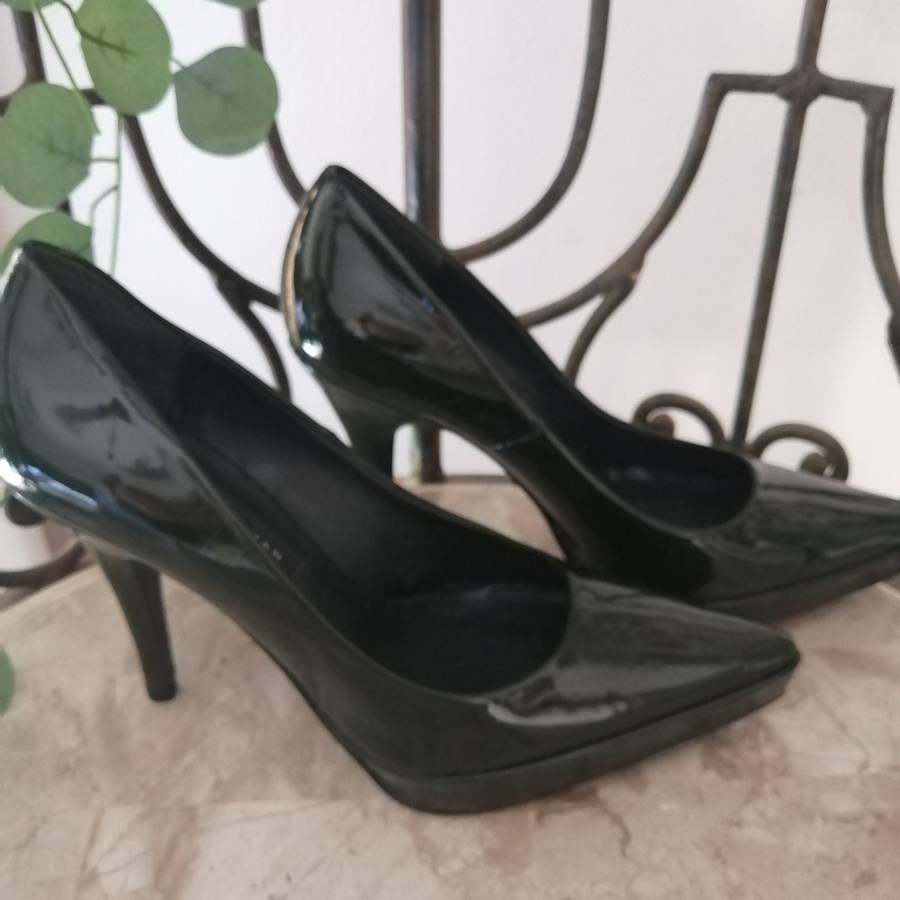 Shoes - Black (Patent), Zara