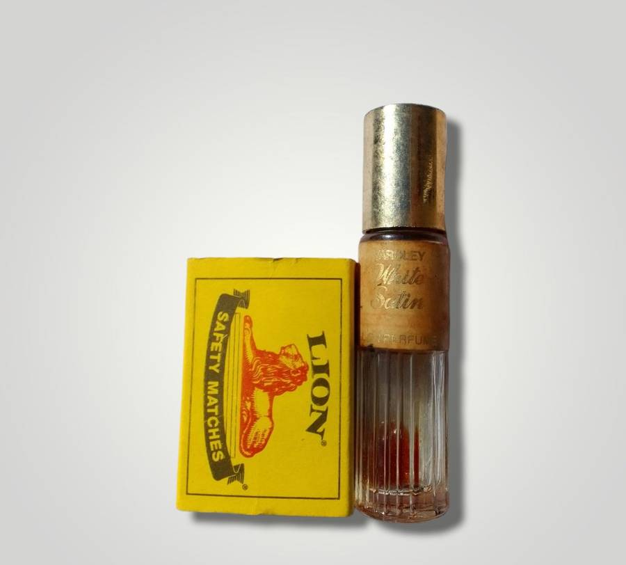 Miniature Perfume Bottle: White Satin - Yardley