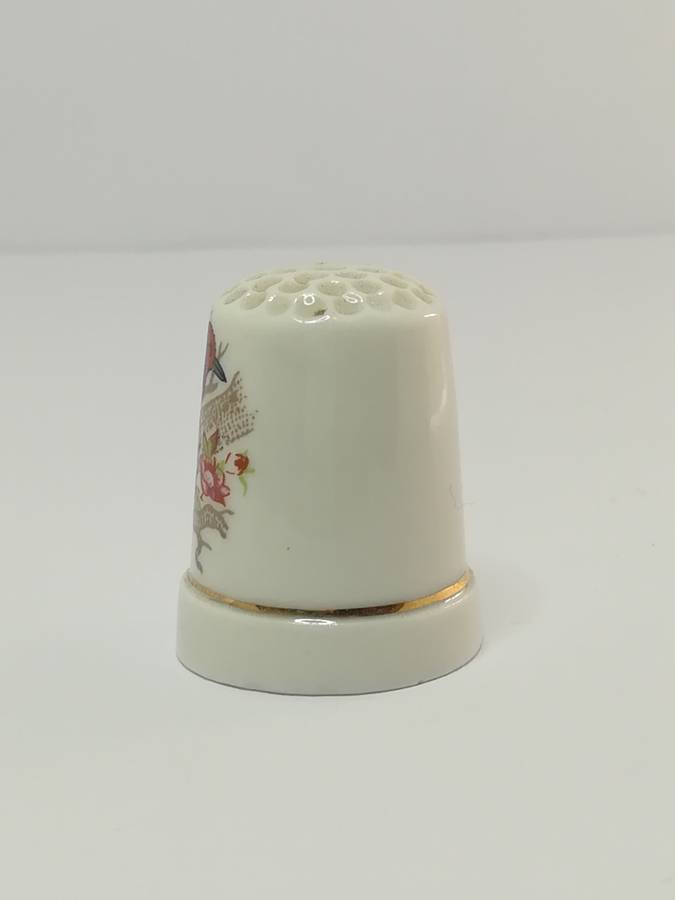 Thimble Porcelain with Bird (suitable for Printer's Tray)