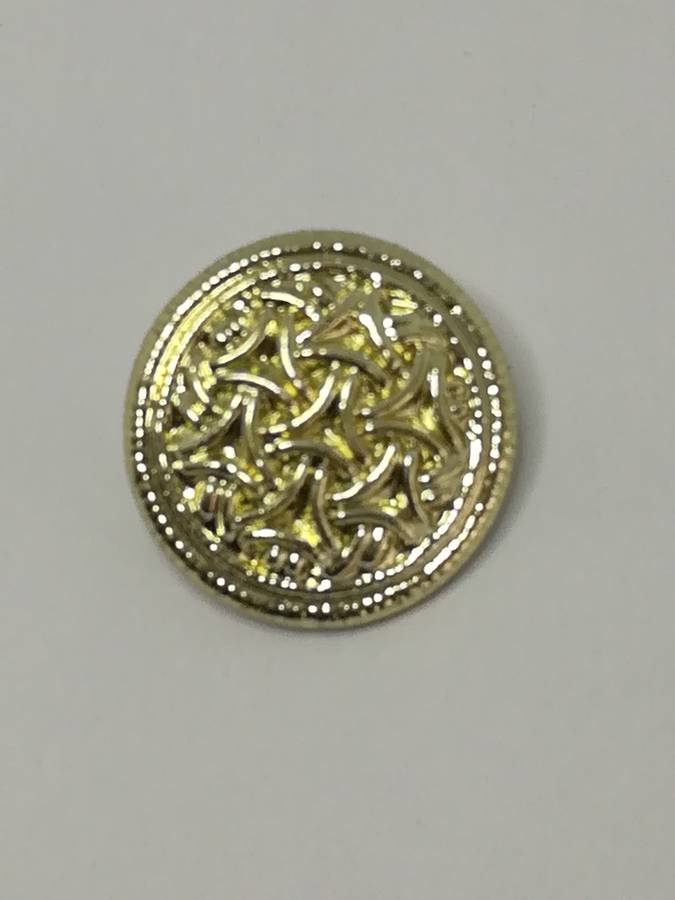 Round Shank Button with Striped Design ('Gold')