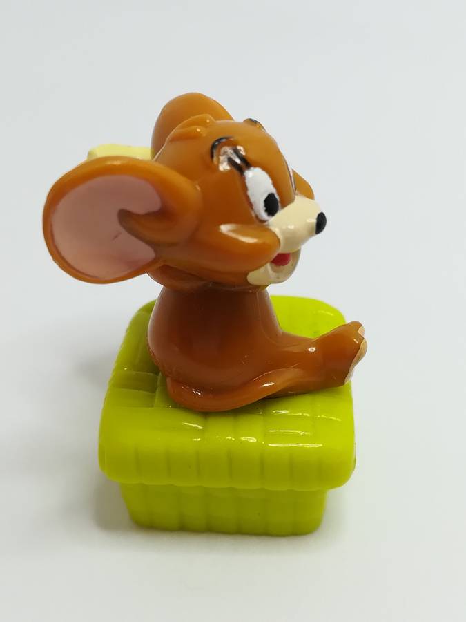 Miniature Mouse Holding Sandwich (Miniature, suitable for printer's tray)
