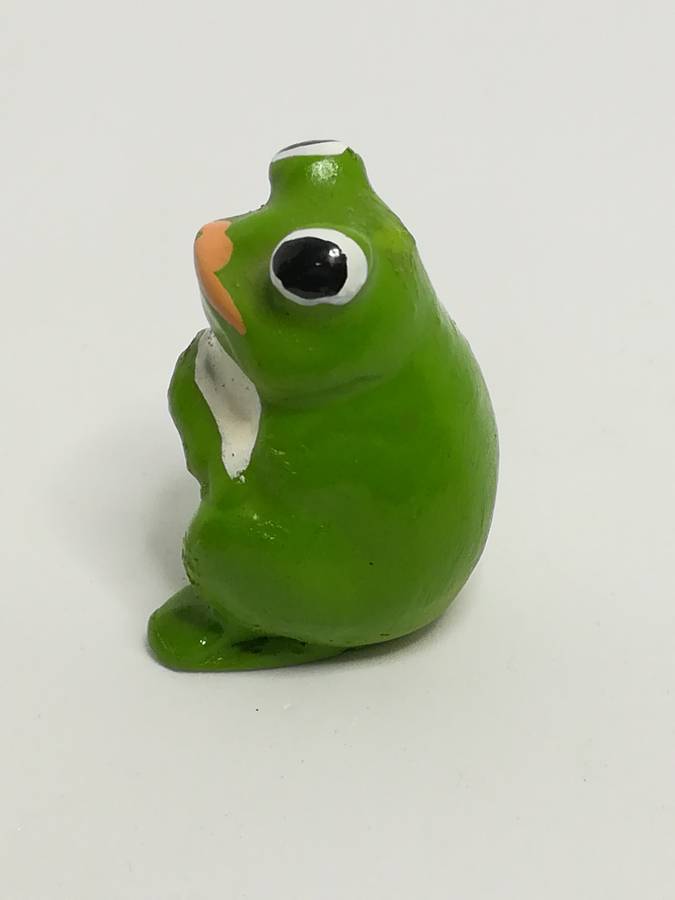Miniature Ceramic Light Green & White Frog Black Eyes (Miniature, suitable for printer's tray)
