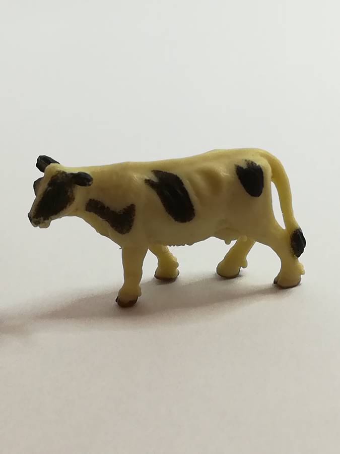 Miniature Black & White Cow - like Schleich (Miniature, suitable for printer's tray)