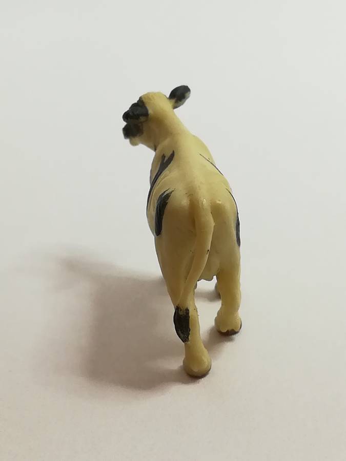 Miniature Black & White Cow - like Schleich (Miniature, suitable for printer's tray)