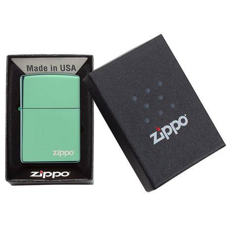 Zippo - Classic High Polish Green Zippo Logo
