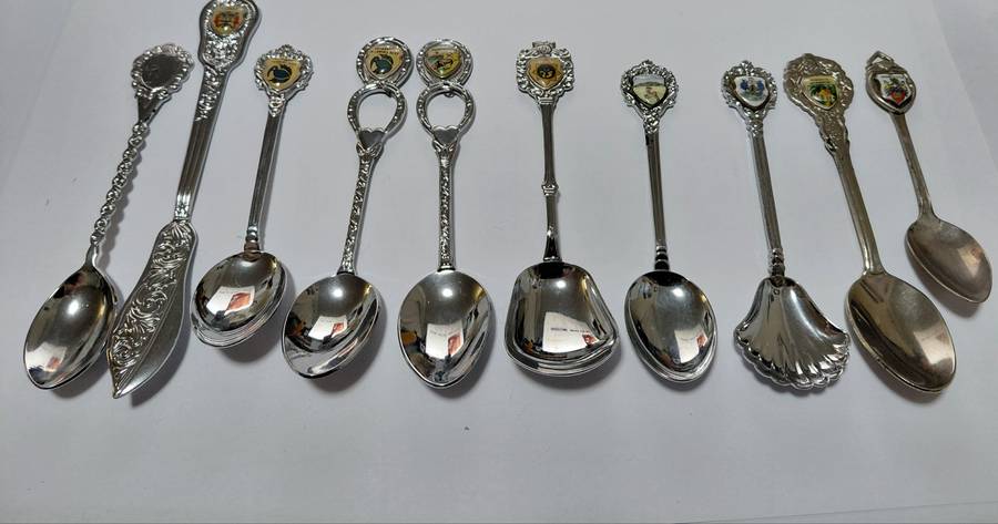 Souvenir Teaspoon & Butter Knife Collection - 9 Crested Spoons Plus 1 Butter Knife