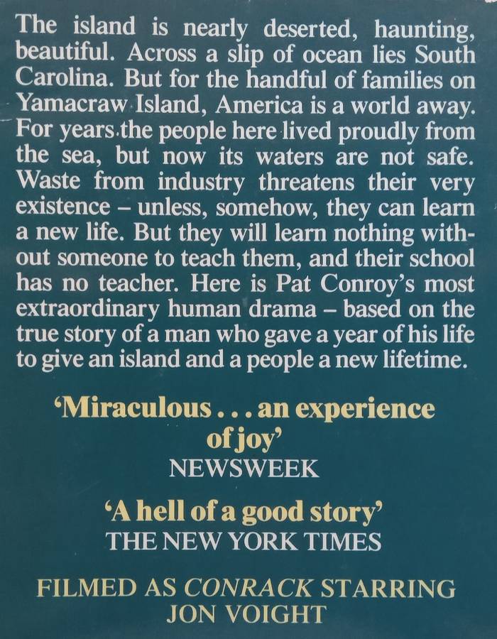 The Water is Wide: One Mans Battle for the Children on a Forgotten American Island | Pat Conroy