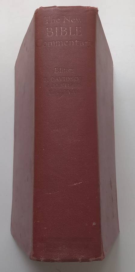 The New Bible Commentary (Nearly 1200 Pages) | F. Davidson (Ed.)