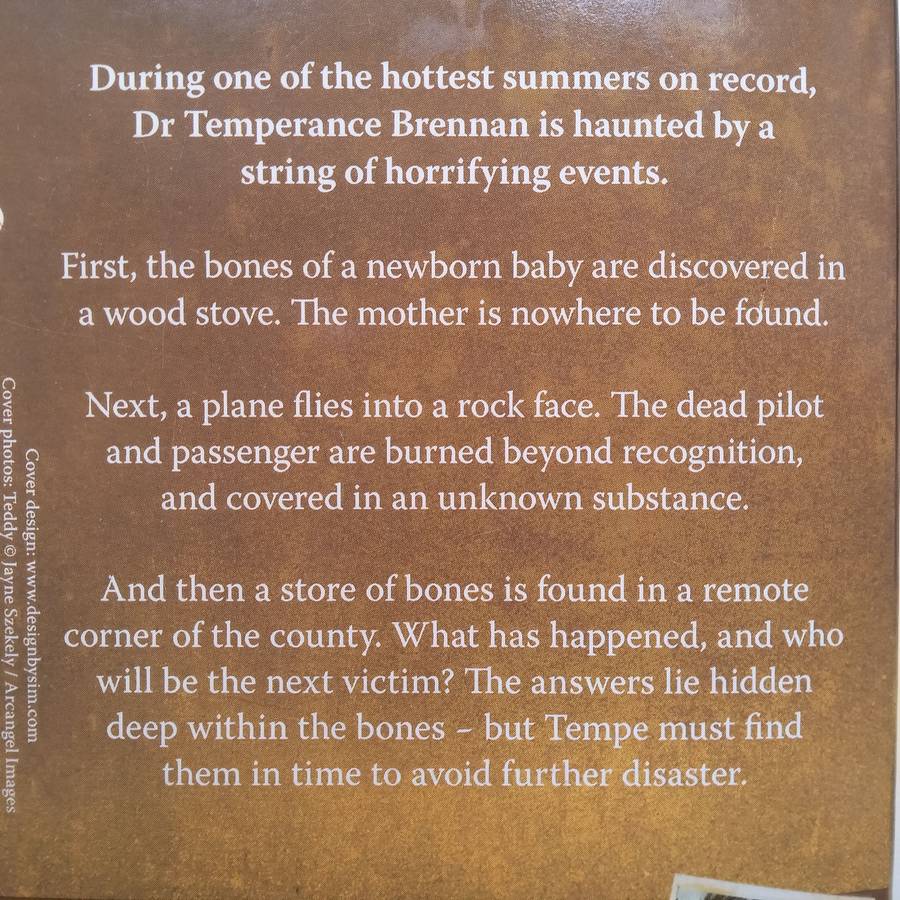 Bare Bones | Kathy Reichs