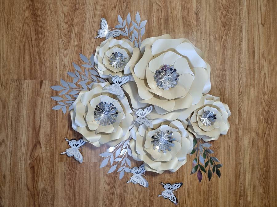 DO IT YOURSELF SET OF 5 PAPER FLOWERS WITH PAPER BUTTERFLIES AND LEAVES CREAM AND SILVER, Nursery...