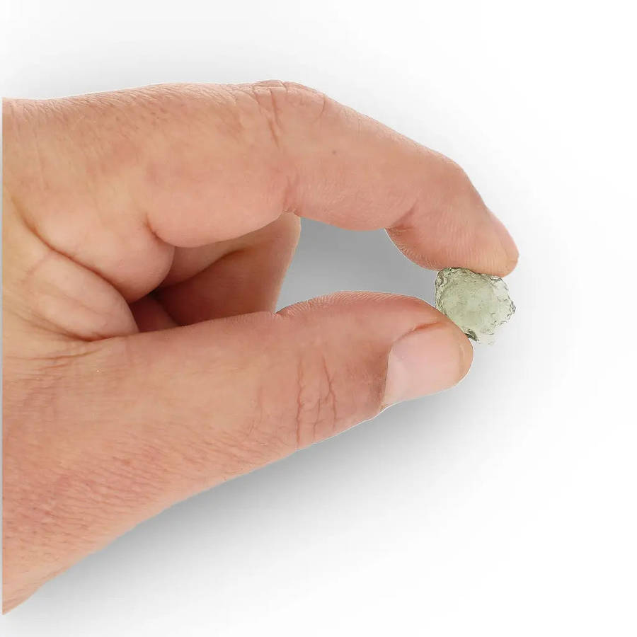 Rare Natural Moldavite from the Czech Republic Gemstone (0.8g)
