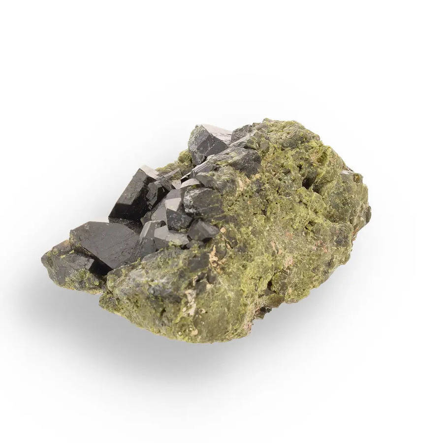 Epidote Cluster: Perus Transformative Green Energy