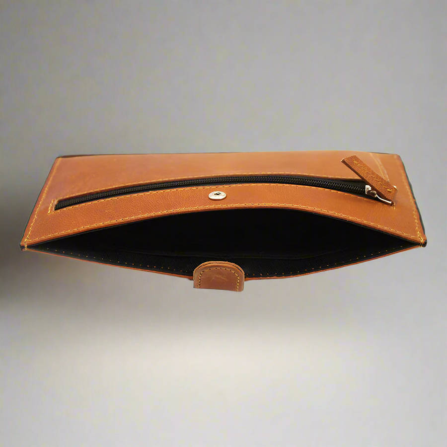 Sleek Tan Leather Ladies Wallet