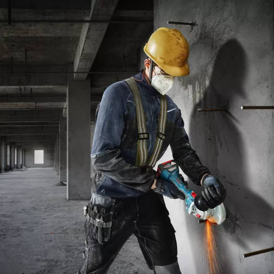Bosch Cordless Angle Grinder 18V Brushless Kit